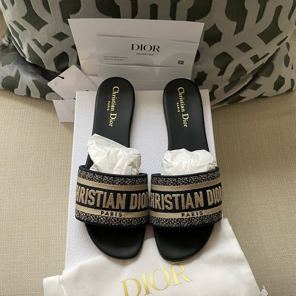 Dior Slides - Picture 3 of 10